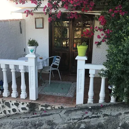 Casitas Pereras * Los Llanos De Aridane